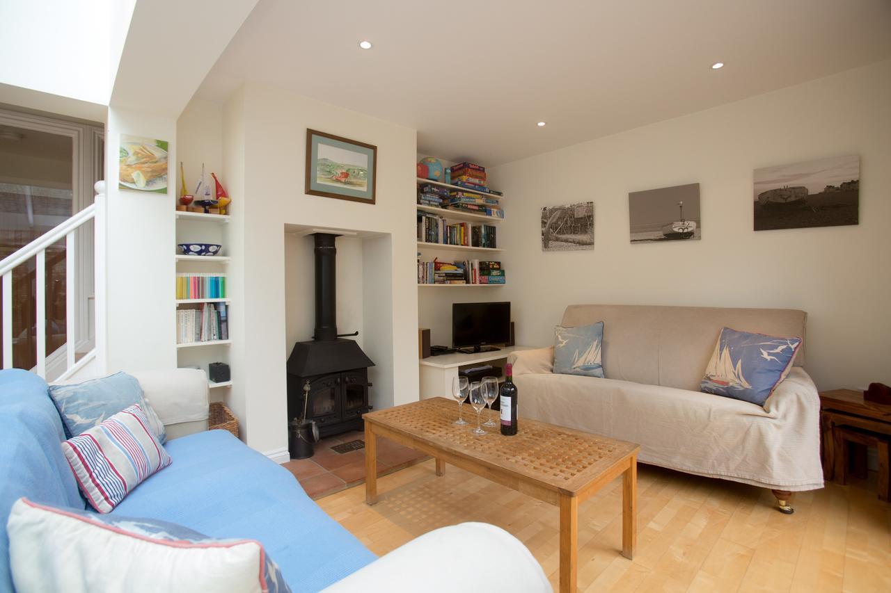67 Pebble Cottage Aldeburgh Exterior photo